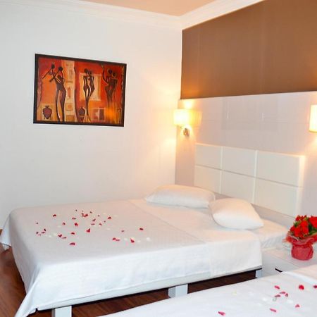 Hotel La Piano Istanbulská provincie Exteriér fotografie