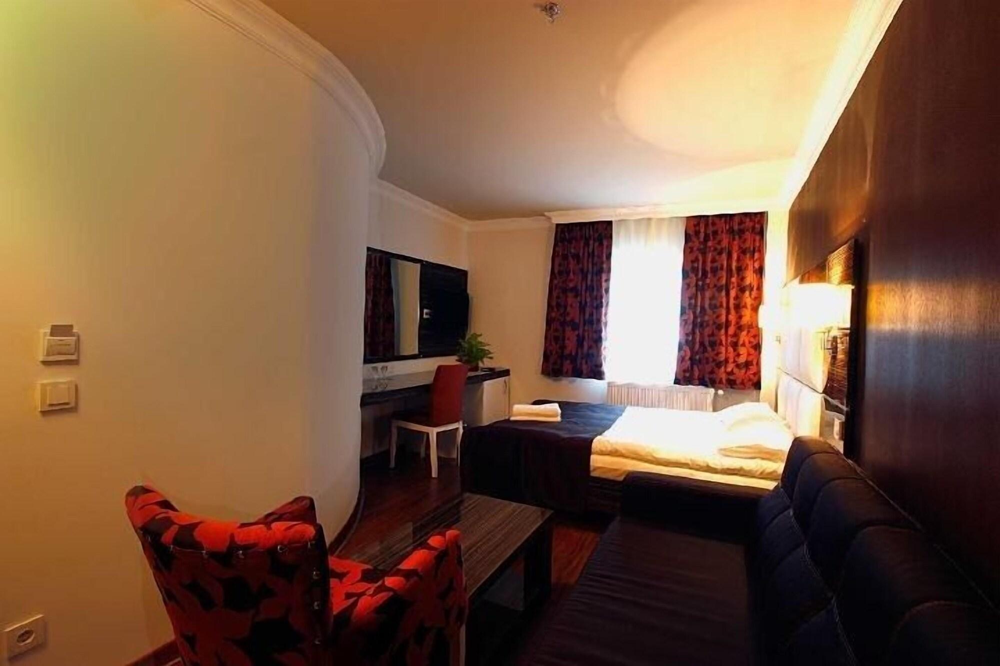 Hotel La Piano Istanbulská provincie Exteriér fotografie