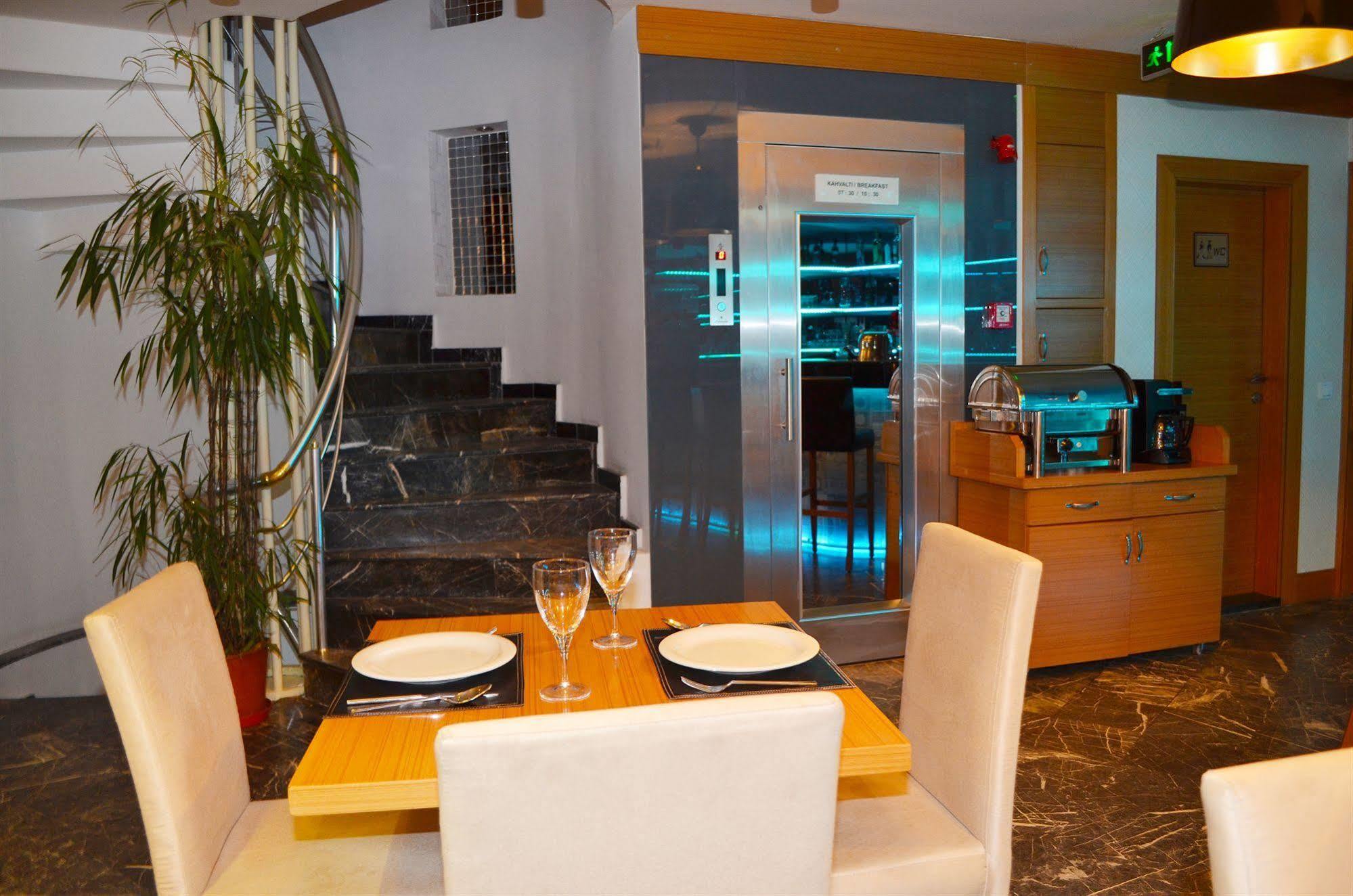 Hotel La Piano Istanbulská provincie Exteriér fotografie